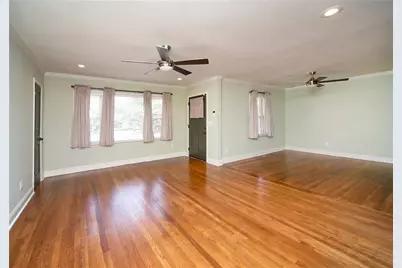 1930 S Columbia Place, Decatur, GA 30032 - Photo 9