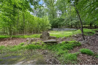 1340 W Garmon Road, Sandy Springs, GA 30327 - Photo 17
