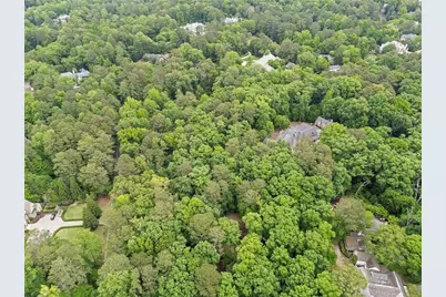 1340 W Garmon Road, Sandy Springs, GA 30327 - Photo 7