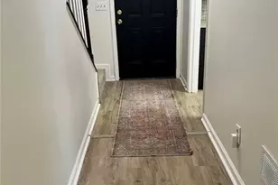 138 Sterling Ct, Alpharetta, GA 30004 - Photo 3