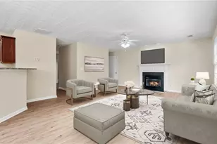 317 Franklin St, Braselton, GA 30517 - Photo 7