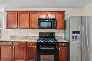 317 Franklin St, Braselton, GA 30517 - Photo 13