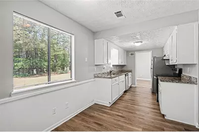 4406 Blackbirch Lane, Decatur, GA 30034 - Photo 3