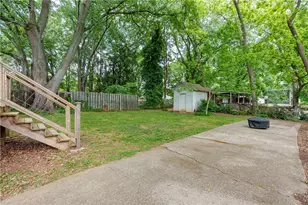 498 Glendalough Pl SW, Atlanta, GA 30310 - Photo 29