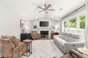 11890 Carriage Park Ln, Duluth, GA 30097 - Photo 19