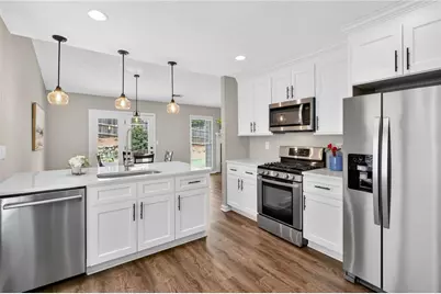 215 Tanners Court, Johns Creek, GA 30022 - Photo 11