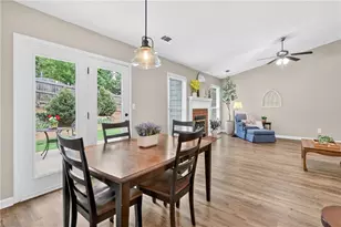 215 Tanners Ct, Johns Creek, GA 30022 - Photo 19