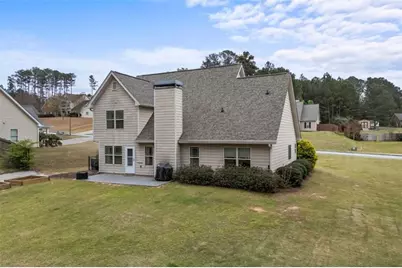 404 Copper Ridge Drive, Loganville, GA 30052 - Photo 5
