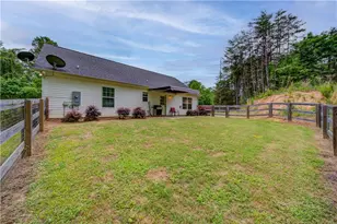 769 Burnt Stand Rd, Dawsonville, GA 30534 - Photo 25