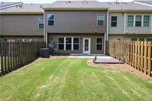 6320 Shiloh Woods Dr, Cumming, GA 30040 - Photo 9