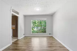 3848 Valley Brook Rd, Snellville, GA 30039 - Photo 13