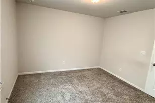 3915 Holland Grv Rd, Lawrenceville, GA 30044 - Photo 17