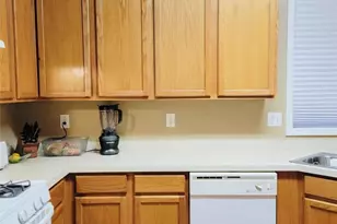 6904 Silver Bend Pl, Austell, GA 30168 - Photo 11