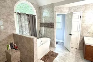2105 Bentbrooke Trail, Lawrenceville, GA 30043 - Photo 29