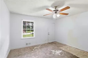 207 Oldenburg Dr, Riverdale, GA 30274 - Photo 5
