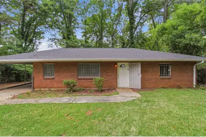 2079 Woodberry Avenue, Atlanta, GA 30344 - Photo 1