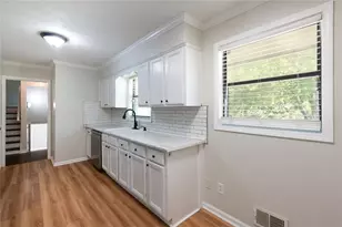 1947 Farris Dr, Decatur, GA 30032 - Photo 5