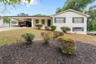 1083 Amelia Dr SW, Marietta, GA 30060 - Photo 1