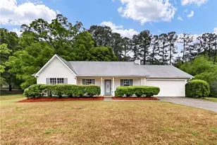 93 Eva Dr, Hampton, GA 30228 - Photo 1