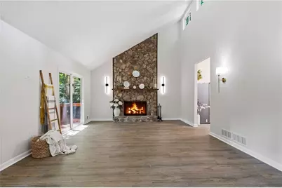 2490 Stoney Brook Lane NE, Marietta, GA 30062 - Photo 5
