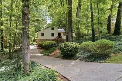 2490 Stoney Brook Lane NE, Marietta, GA 30062 - Photo 27