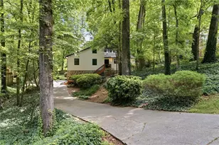 2490 Stoney Brook Ln NE, Marietta, GA 30062 - Photo 27
