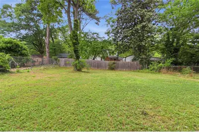 1837 Oakmont Drive NW, Atlanta, GA 30314 - Photo 23