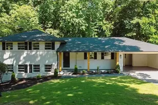 3539 Embry Cir, Atlanta, GA 30341 - Photo 5