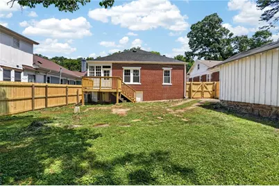 1640 Stokes Avenue SW, Atlanta, GA 30310 - Photo 21