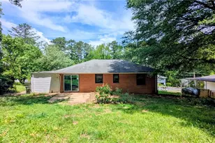 2381 Woodland Dr NW, Kennesaw, GA 30152 - Photo 15