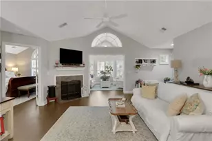 6105 Malloway Ct, Cumming, GA 30041 - Photo 3