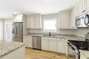 2176 Riverside Dr, Gainesville, GA 30501 - Photo 9