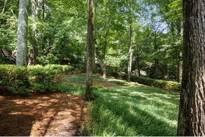 4989 Kings Wood Drive NE, Roswell, GA 30075 - Photo 7