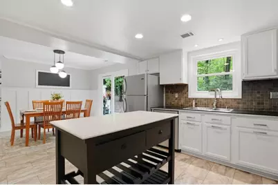 2198 Carlyle Drive, Marietta, GA 30062 - Photo 9