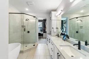 529 Broadview Ln NE, Atlanta, GA 30324 - Photo 11