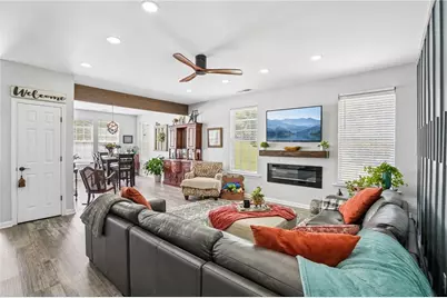 5301 Paramount View Way, Sugar Hill, GA 30518 - Photo 5