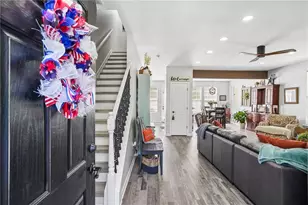 5301 Paramount View Way, Sugar Hill, GA 30518 - Photo 3