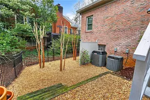 23 Downshire Cir, Atlanta, GA 30033 - Photo 41