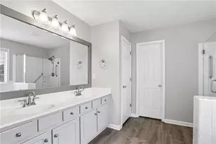 1203 Oakmont Ridge Dr, Lawrenceville, GA 30043 - Photo 17