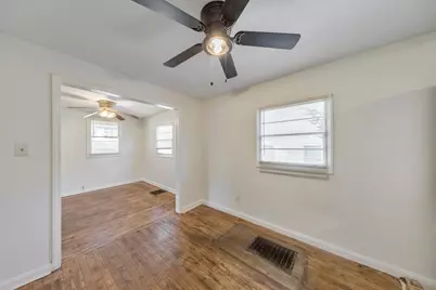 1776 Spring Avenue, Atlanta, GA 30344 - Photo 9