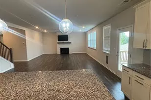 719 Saffron Blvd, Lawrenceville, GA 30045 - Photo 5