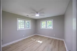 1914 Derrill Dr, Decatur, GA 30032 - Photo 11