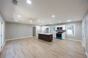 1914 Derrill Dr, Decatur, GA 30032 - Photo 3