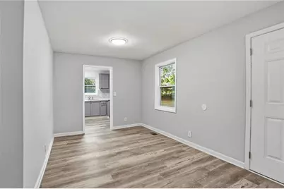 5160 Ellen Street, Forest Park, GA 30297 - Photo 9