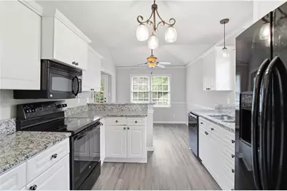 149 Valleyside Drive S, Dallas, GA 30157 - Photo 9