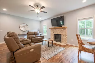 719 Fairview Road, Brooks, GA 30205 - Photo 3