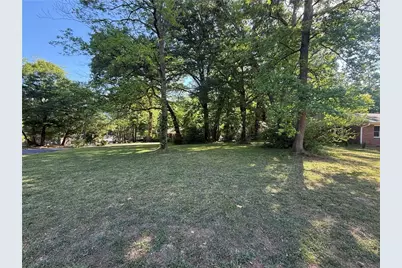 1061 Jolly Avenue, Clarkston, GA 30021 - Photo 3