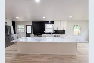 3807 Greenhill Drive, Atlanta, GA 30341 - Photo 9