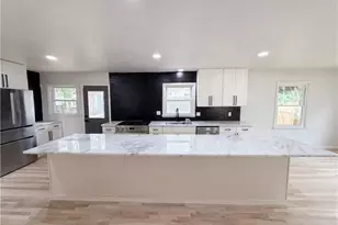 3807 Greenhill Dr, Atlanta, GA 30341 - Photo 9