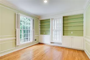 625 River Chase Point, Atlanta, GA 30328 - Photo 19